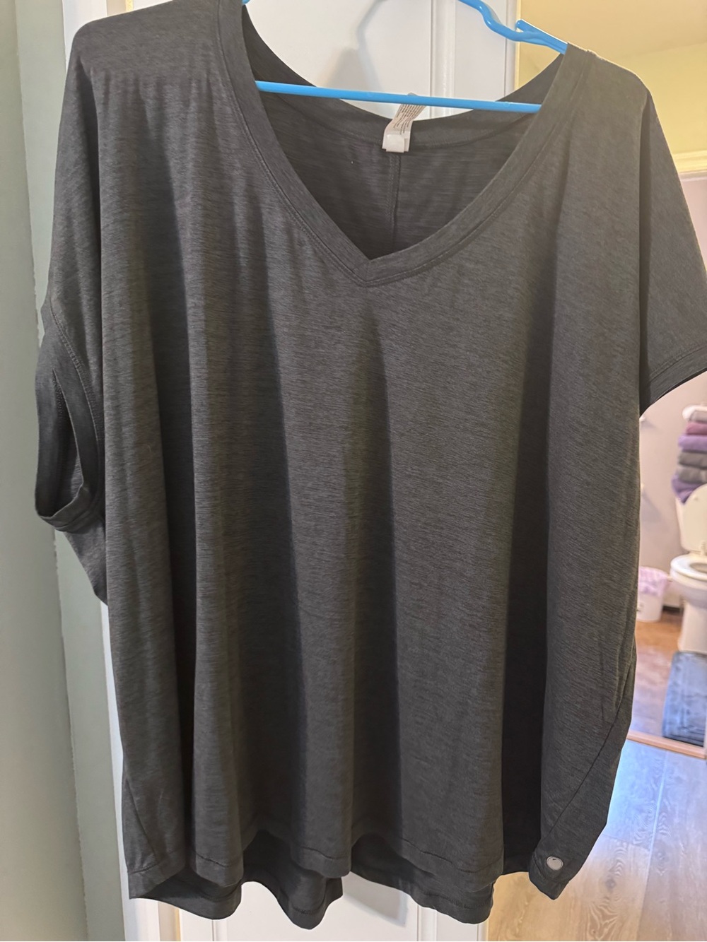 Yogalicious Charcoal V-Neck Short Sleeve Tee